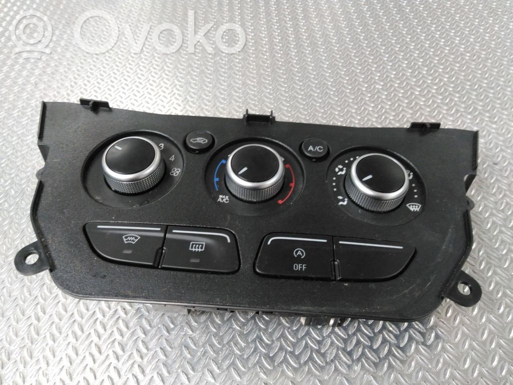 Ford Transit - Tourneo Connect Ilmastointi-/lämmityslaitteen säätimen kehys