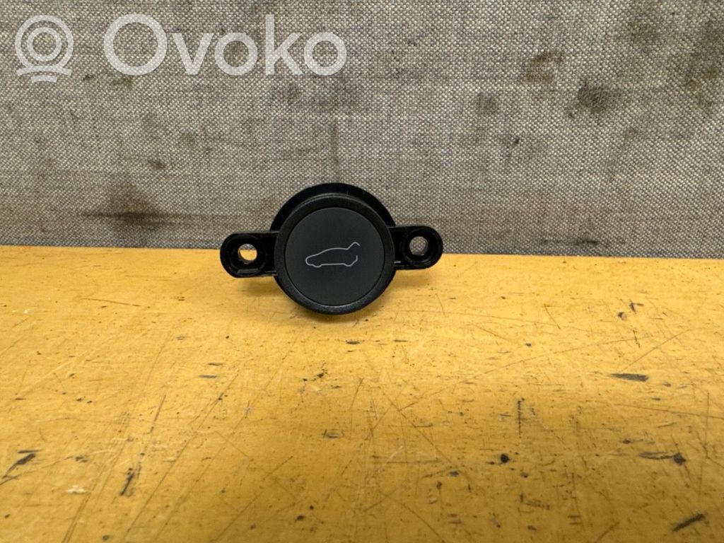 Tailgate opening switch   150190700C,150190700C,150190700C,150190700C