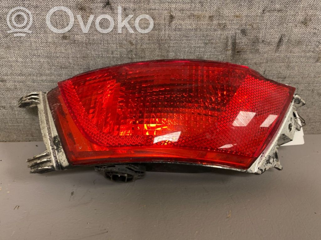 Jaguar F-Pace Takapuskurin valo 