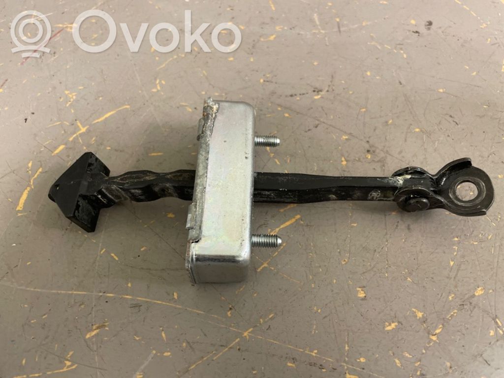 Mazda CX-5 Etuoven pidätin 