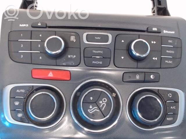 Citroen C4 II Climate control/heater control trim 