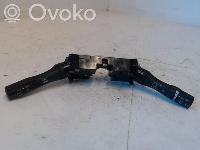 Nissan Leaf I (ZE0) Interrupteur / bouton multifonctionnel 