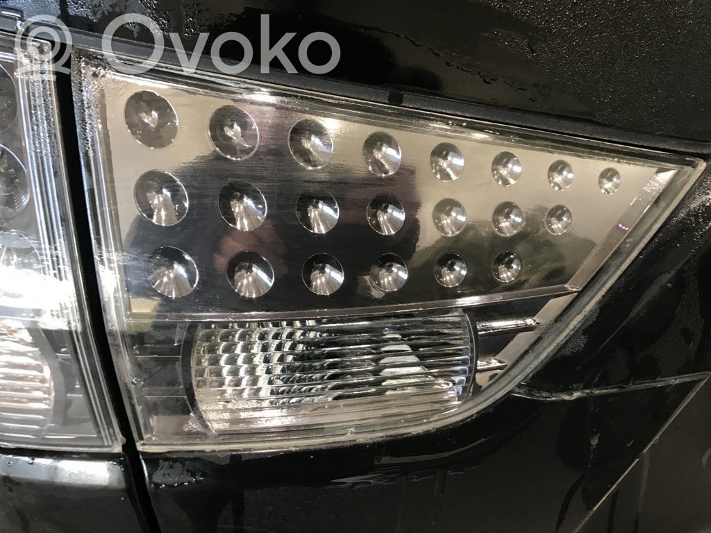 Takavalot   8331A005,8331A005,8331A005