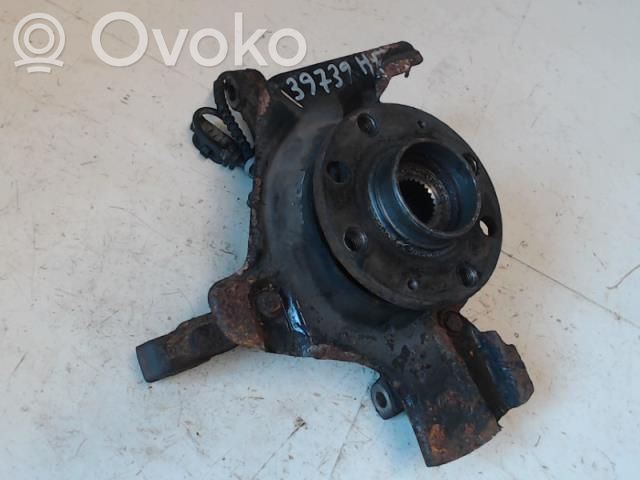 Opel Corsa D Mangueta de dirección de rueda delantera 