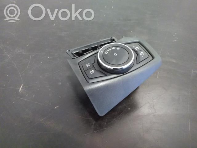 Ford Focus Light switch 