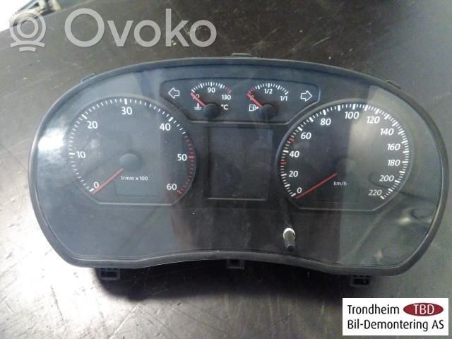 Volkswagen Polo IV 9N3 Licznik / Prędkościomierz 