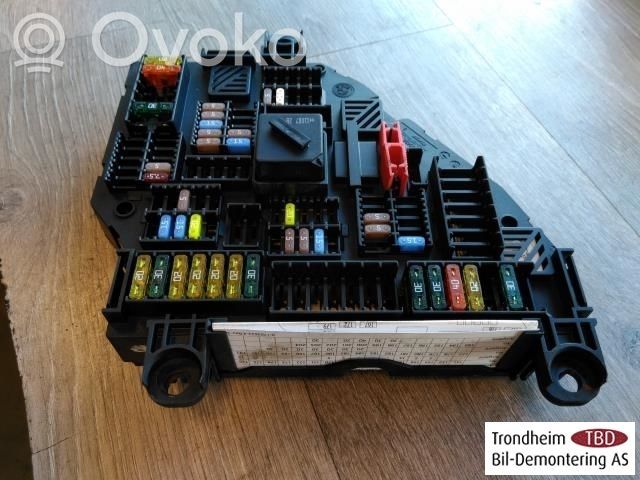 BMW X3 F25 Juego de caja de fusibles 