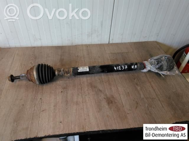 Audi A3 S3 8V Półoś przednia 