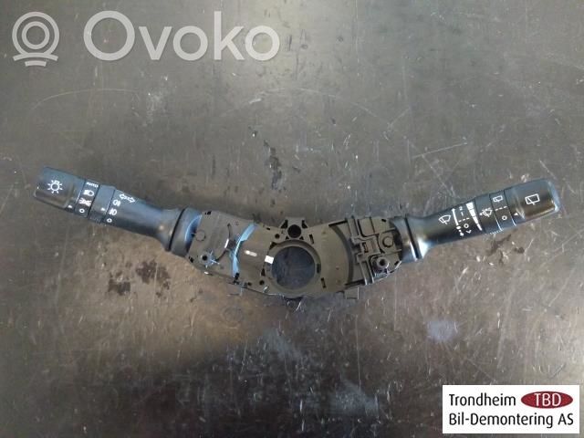 KIA Soul Interruptor de control multifunción 