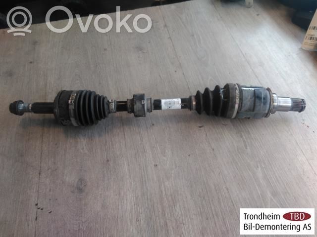 Toyota Auris E180 Eje de transmisión delantero 