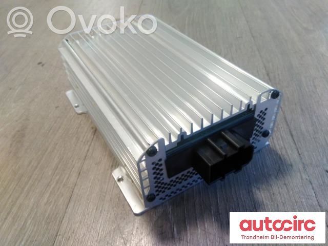 Audi A8 S8 D3 4E Garso stiprintuvas 