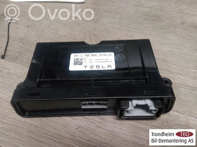 Module de commande de frein à main   100761800J,100761800J