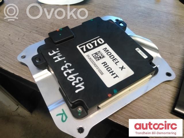 Tesla Model X Door control unit/module 