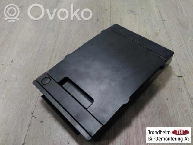 BMW 7 F01 F02 F03 F04 Inne części wnętrza samochodu 