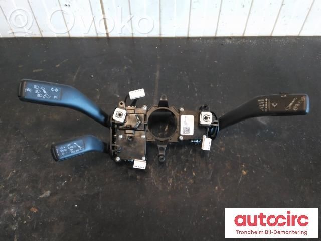 Volkswagen Tiguan Multifunctional control switch/knob 