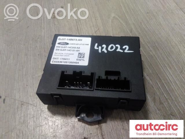 Ford Kuga II Tailgate/trunk control unit/module 