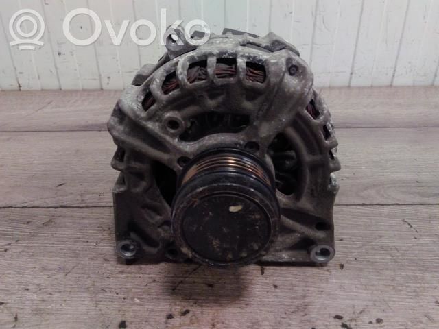 Mercedes-Benz CLA C117 X117 W117 Alternator 