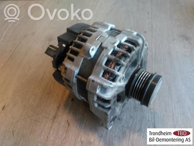Mercedes-Benz CLA C117 X117 W117 Alternator 