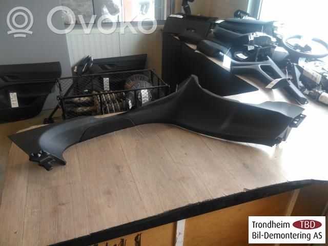 Porsche Taycan 9J1 Alte piese de interior
