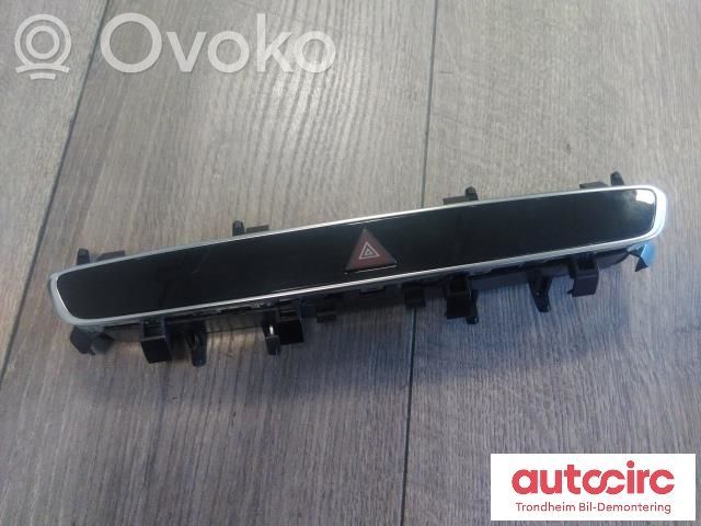 Mercedes-Benz E W213 Hazard light switch 