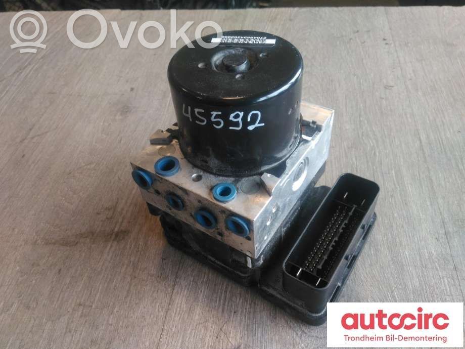 Volvo V40 ABS Pump 