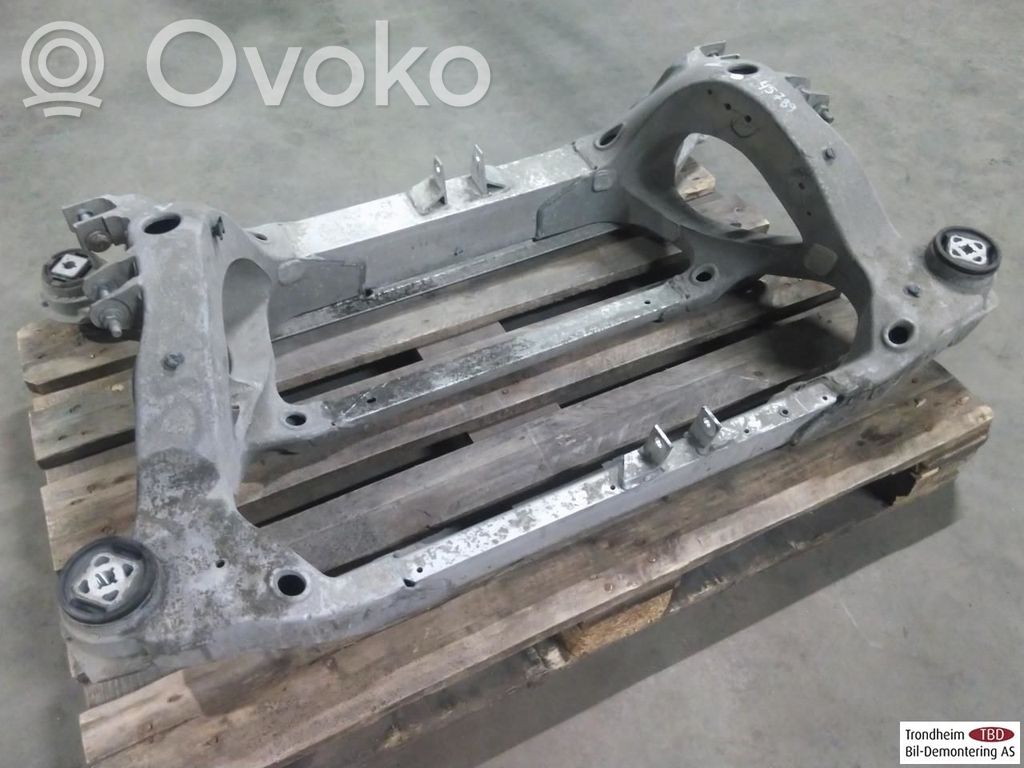 Cadru auxiliar spate   104880200A,104880200A