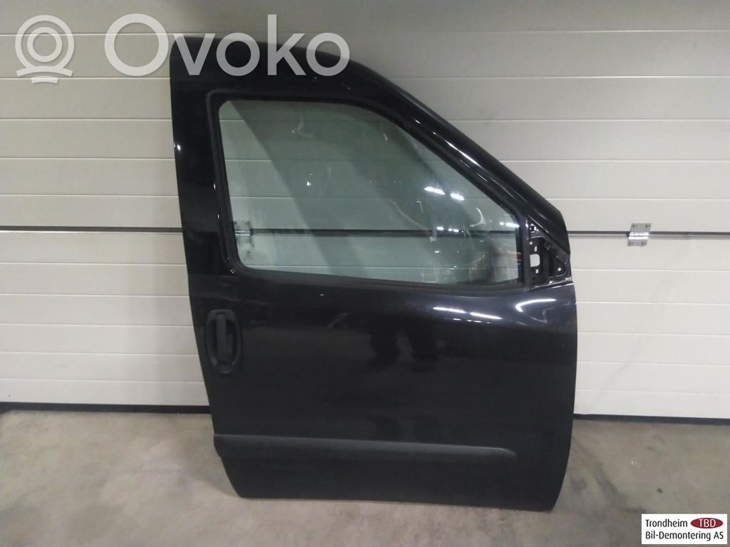 Opel Combo D Puerta delantera 