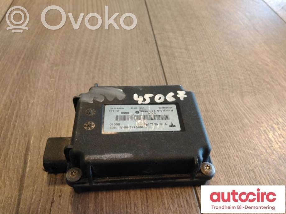 Other control units/modules   102014700A,102014700A