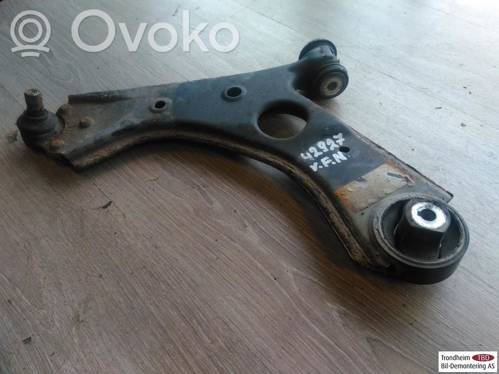 Fiat 500L Querlenker vorne 