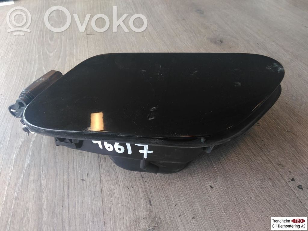 Polestar 2 Sähköauton latauspistoke 