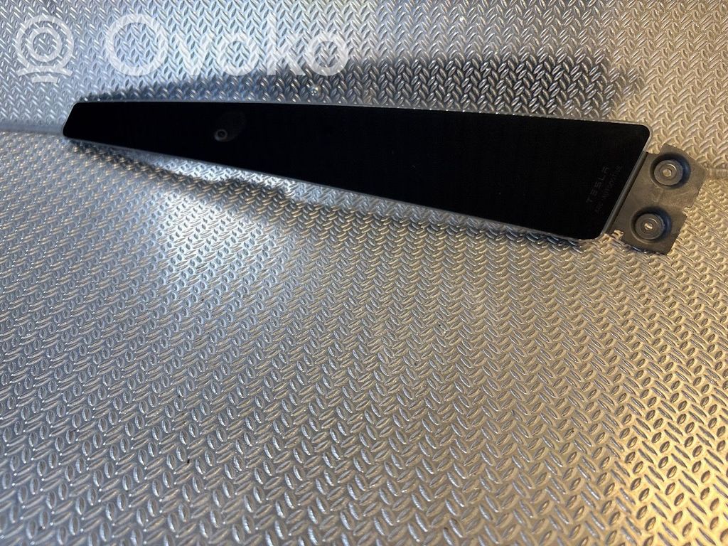 Tesla Model X Vējstikla kamera 