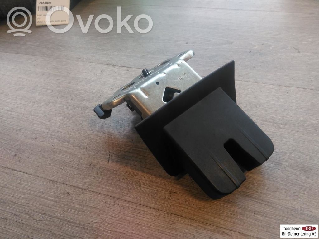 Audi Q3 8U Blocco chiusura del portellone