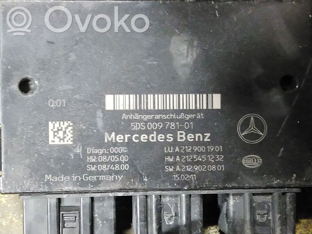 Mercedes-Benz E W212 Vetokoukku