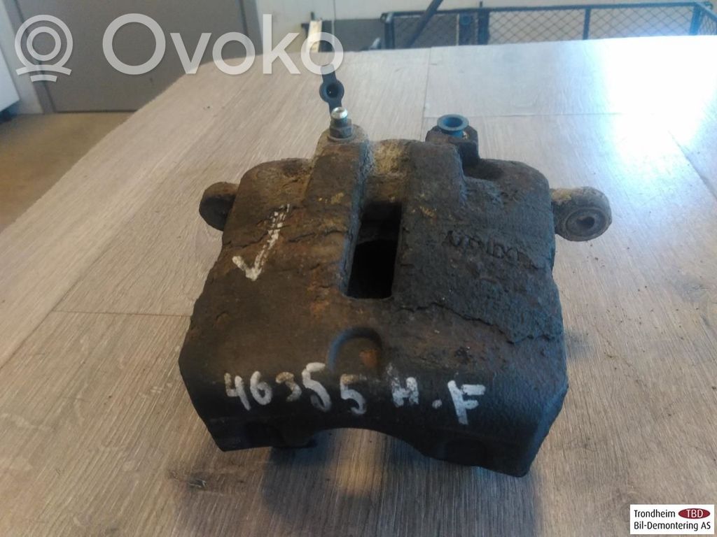 Opel Insignia A Front brake caliper 