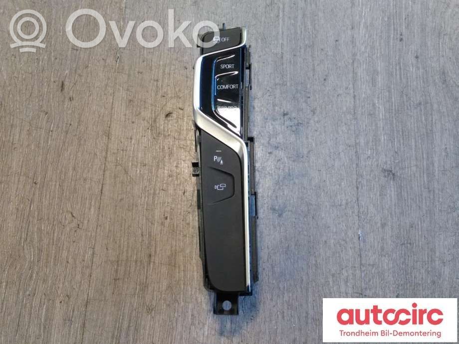 BMW 5 G30 G31 G38 Alte comutatoare/butoane 