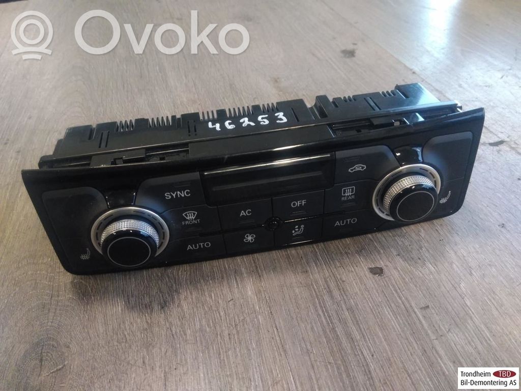 Audi A8 S8 D4 4H Panel klimatyzacji / Ogrzewania 