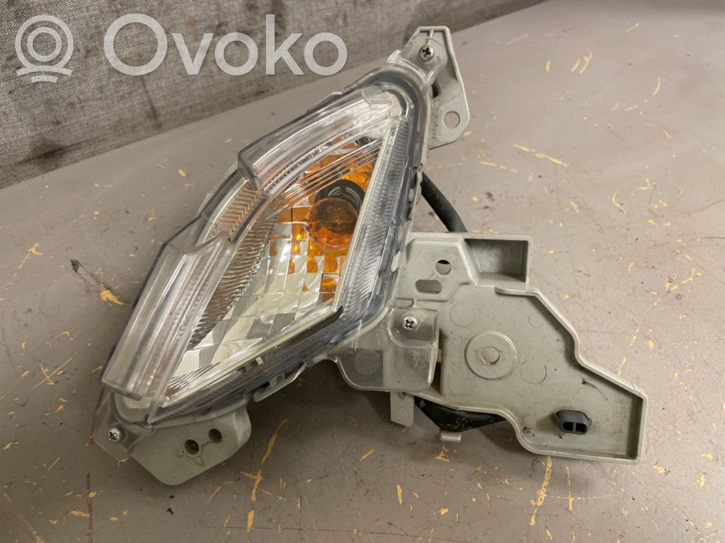 Mazda CX-3 Front indicator light 
