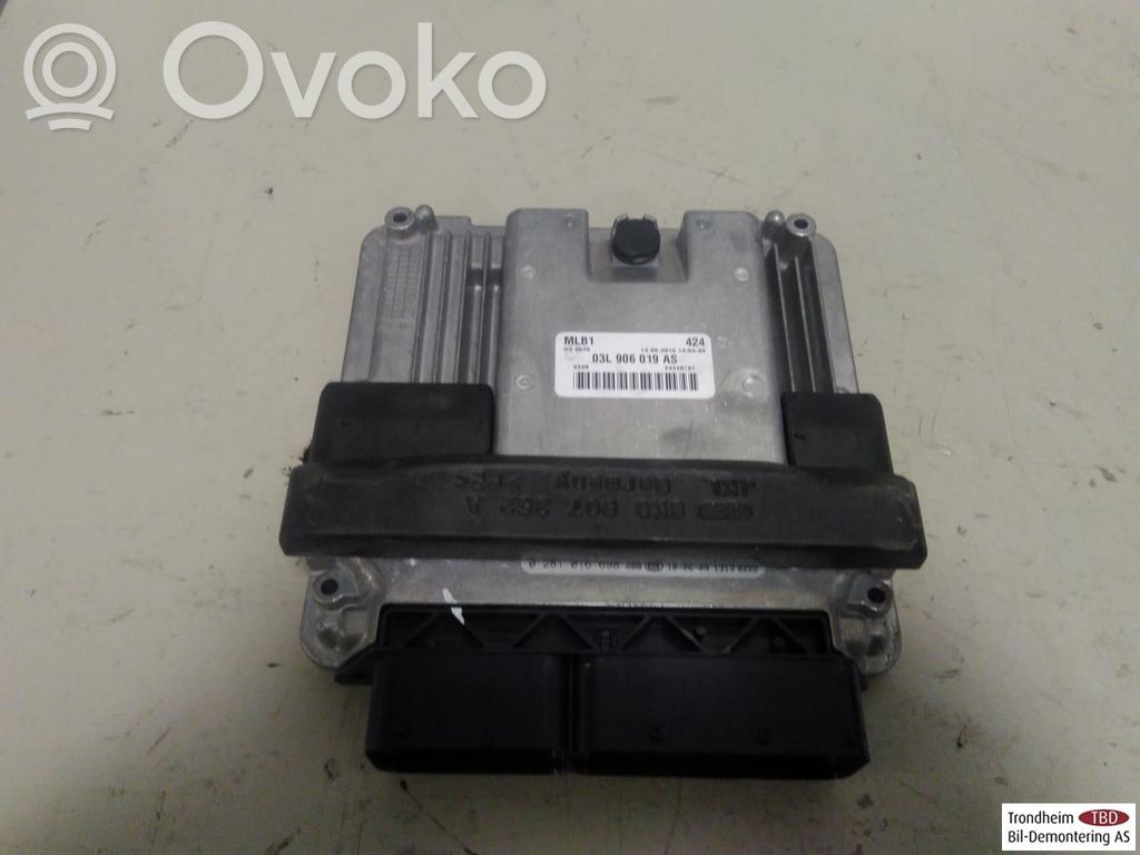 Audi Q5 SQ5 8R Engine control unit/module ECU 