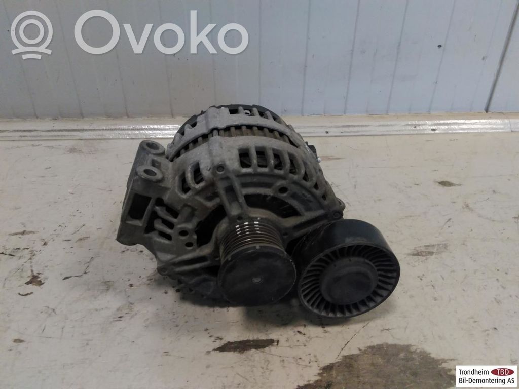 BMW 1 E81 E87 Alternador 