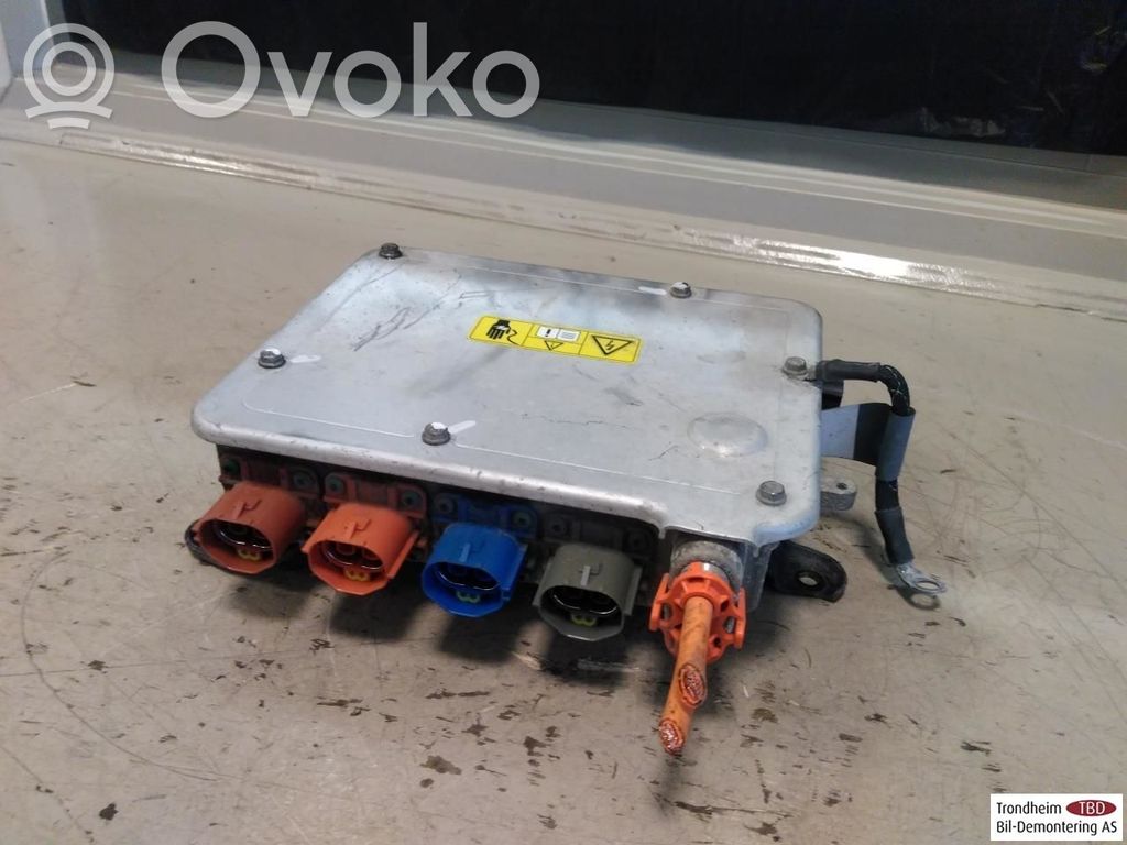 Tesla Model S High voltage junction box 