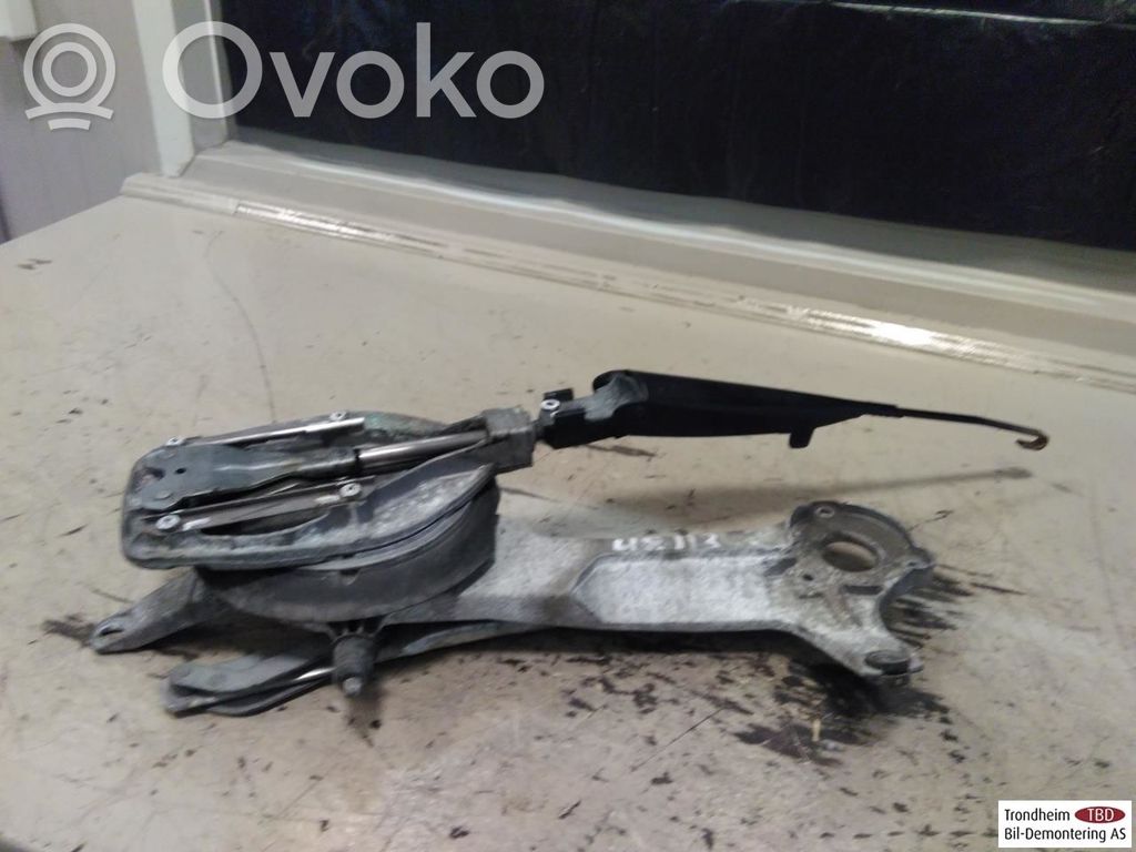 Mercedes-Benz E W210 Mechanizm wycieraczek szyby przedniej / czołowej 