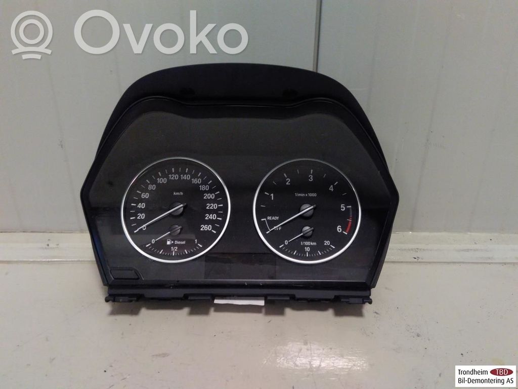 BMW X1 F48 F49 Licznik / Prędkościomierz 