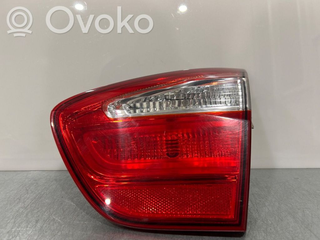 KIA Rio Luci posteriori