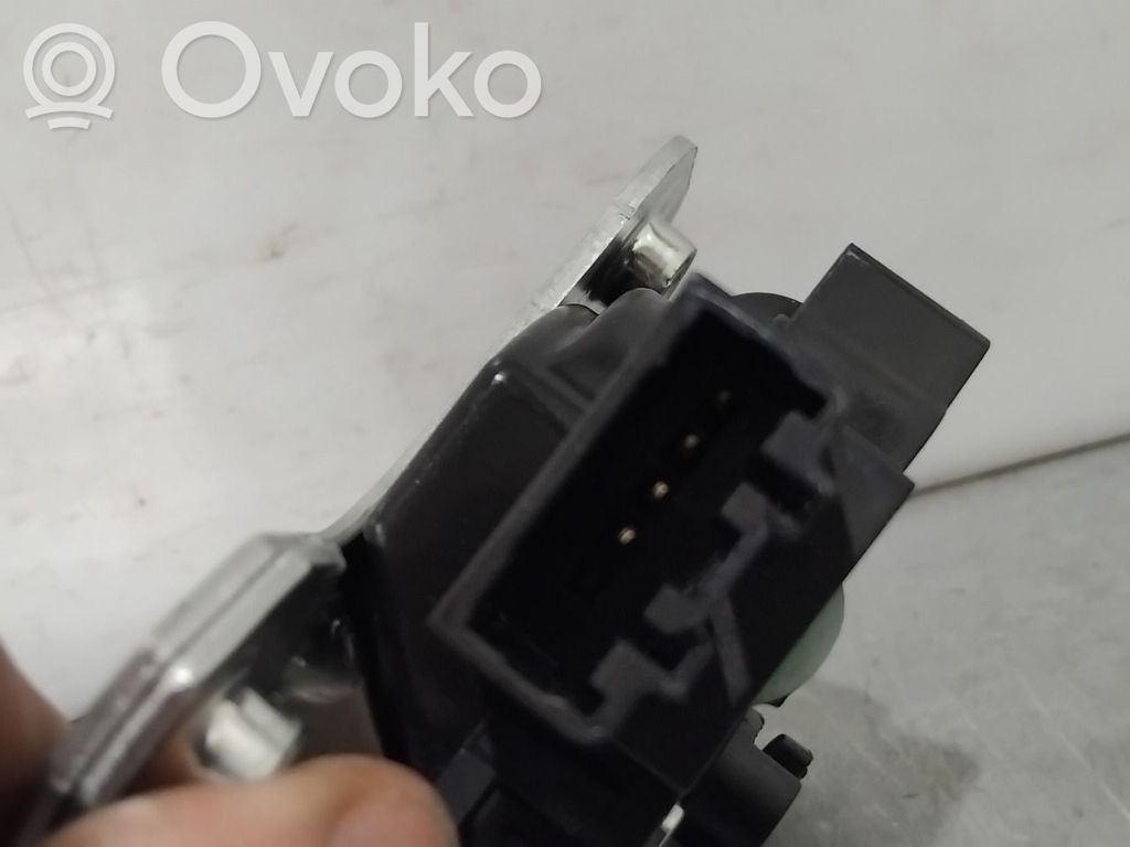 MG MG4 ev Tailgate lock latch 
