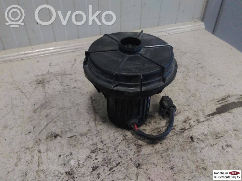 BMW 6 E63 E64 Zirkulierungspumpe für Standheizung (Webasto) 