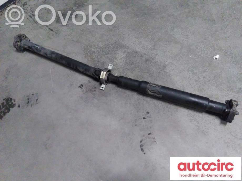 BMW 3 F30 F35 F31 Kardanas komplekte 