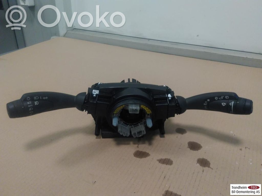 Volvo XC40 Interrupteur / bouton multifonctionnel 