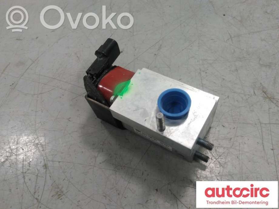 Hyundai Ioniq Other air conditioning (A/C) parts 