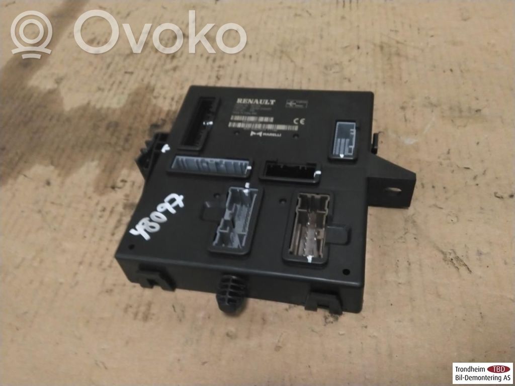 Mercedes-Benz Citan II W420 Central body control module 