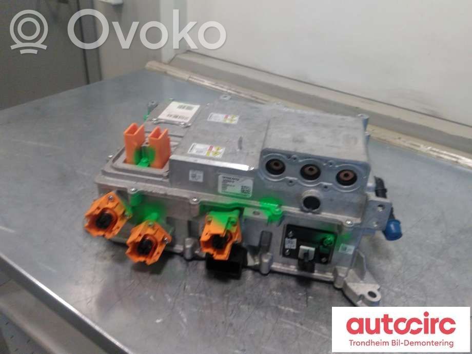 Volvo C40 Inversor/convertidor de voltaje 